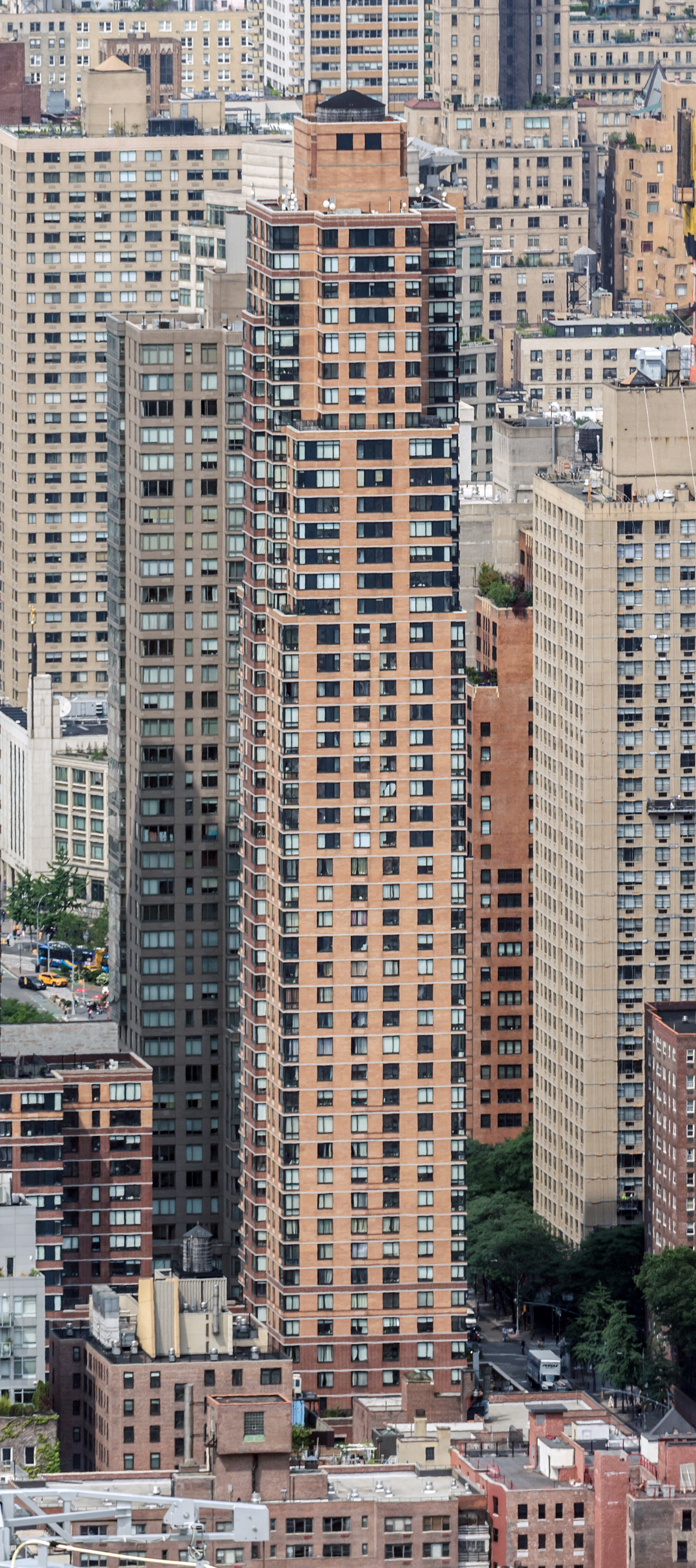 One Columbus Place Tower I, New York City - View from The Edge. © Mathias Beinling